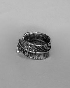 Anel Pena com Cruz Aço