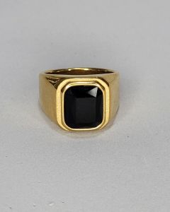 Anel Quadrado Relevo Pedra Preta 11x13mm Aço Gold