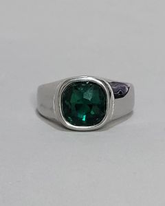 Anel Quase Redondo Pedra Verde 10a12mm Aço