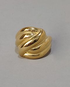 Anel Ondas Entrelaçadas 22mm Aço Gold