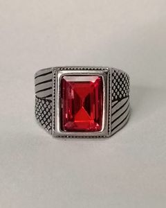 Anel Listrado Pedra Vermelha 10x14mm Aço