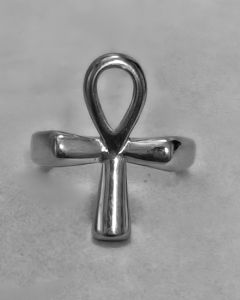 Anel Cruz Egípcia Lisa Aço
