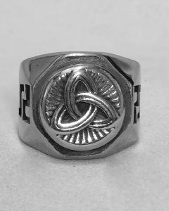 Anel Triqueta Octogonal Radial Aço