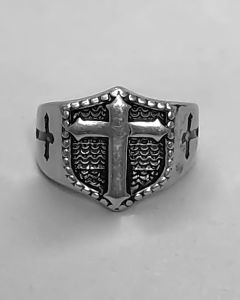 Anel Escudo com Cruz Latina lateral Aço