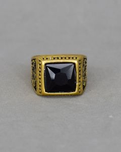 Anel Masculino Pedra Preta Coroa Aço Gold - 33